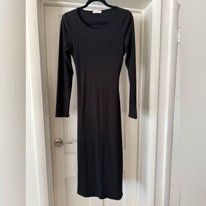 Chic Long Sleeve Black Dress